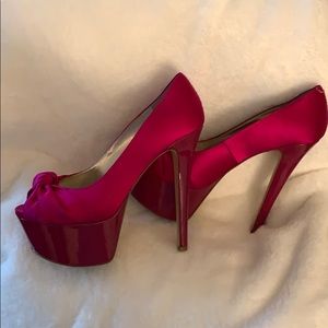 ⚡️Steve Madden pink platform shoes⚡️